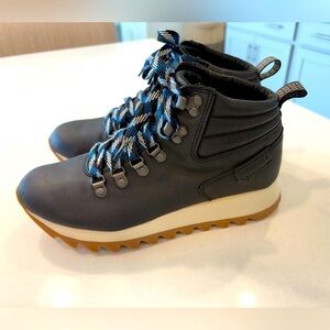 Merrell Women's Alpine Hiker Boots